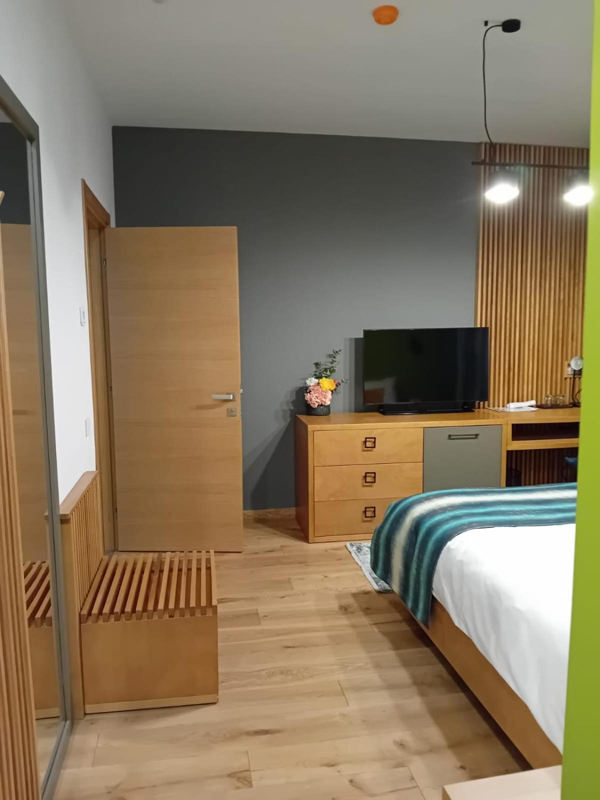 Anais Chalet Câmpulung Moldovenesc Buitenkant foto